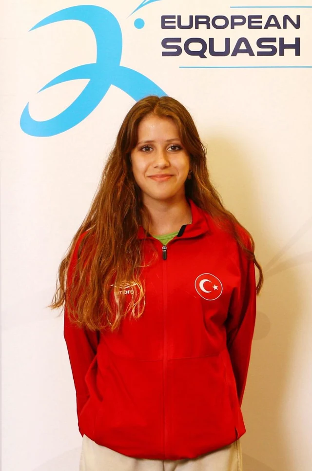 Tuana Karaca - KADINLAR